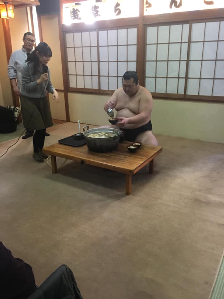 Sumo serving chankonabe